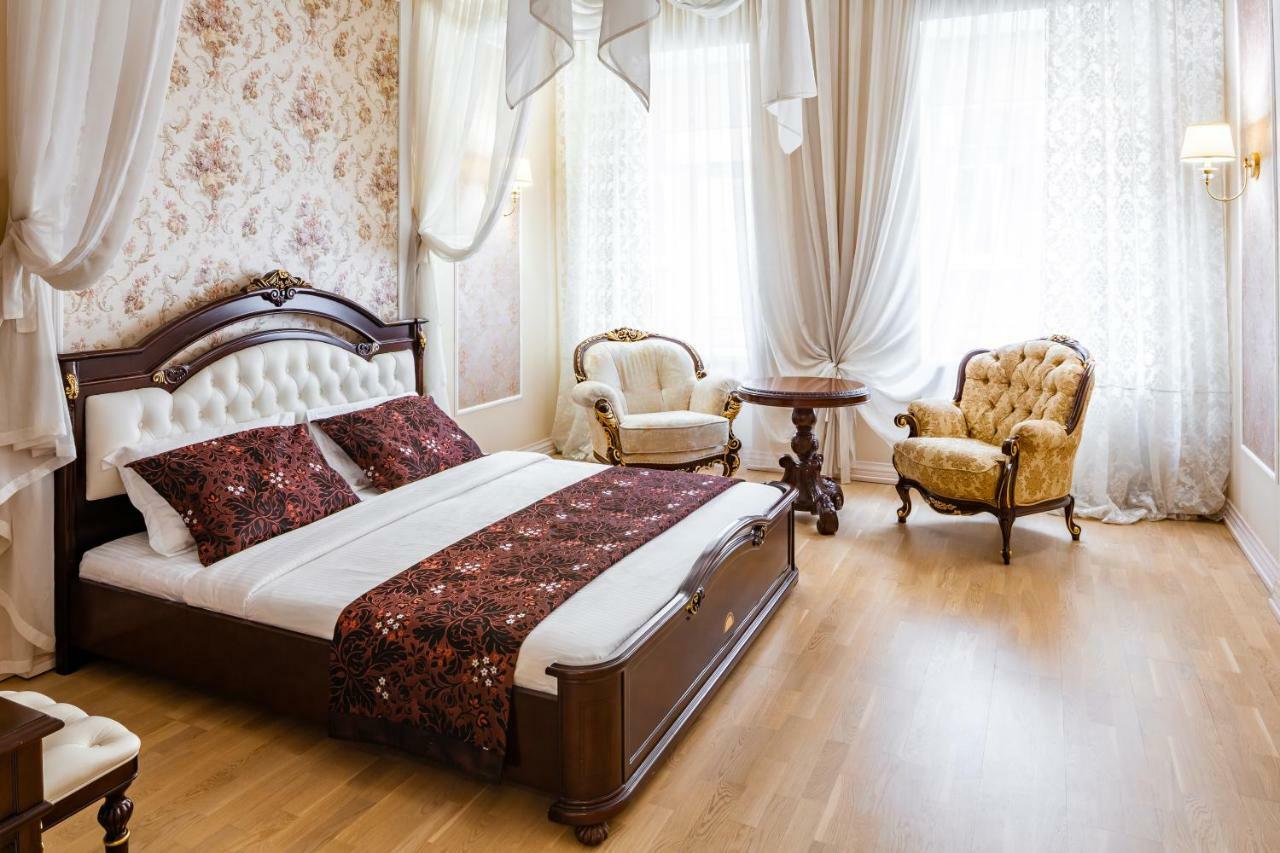 Romari Проспект Свободи 31 Lviv Kültér fotó
